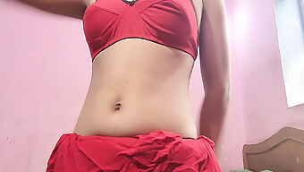 Desi Bhabhi ล่อลวงและถูกลงโทษอย่างหยาบๆ