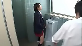 Adolescente Japonaise Baisée Dans Cette Vidéo Chaude