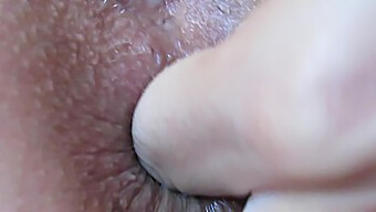 Close-Up Anal Play And Fingering In High Definition