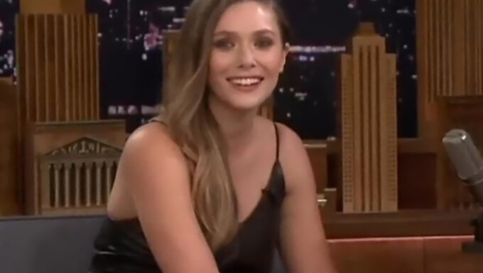 Elizabeth Olsen - Dievča S Najsexi Telom