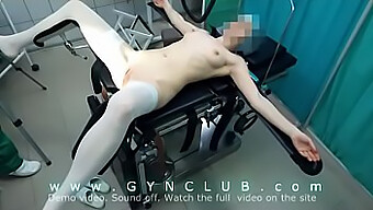 Seductive Gyno Doctor: A Medical Fetish Experience