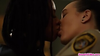 Black Inmate Gives A Bdsm Blowjob To Her Lesbian Supervisor