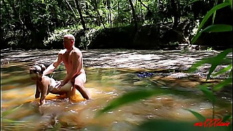 Milf Lake Houston Park Caught In Naked Naughty Adventure