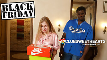 Black Friday Cock Delivery: Blowjob And Cum In Hd