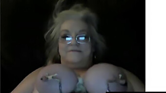 Addicted Granny'S Webcam Session