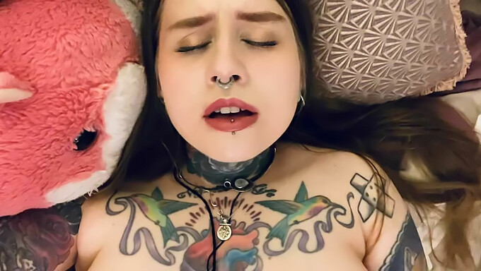 Milf Recibe Una Follada Hardcore En Este Video De Historias De Cama