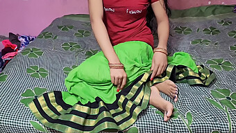 Ghagra-Clad Maid Seduces Her Employer'S Friend In Their Home