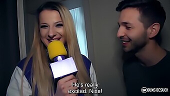 Duitse Blonde Pornoster Celina Davis Geeft Haar Fanboy Een Verrassingspijpbeurt