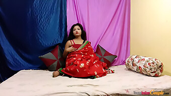 Watch A Young Indian Girl With Big Natural Tits Masturbate In A Sari