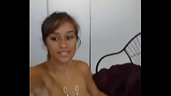 Sesija Masturbacije Sa Samoanskim Webcam Modelom